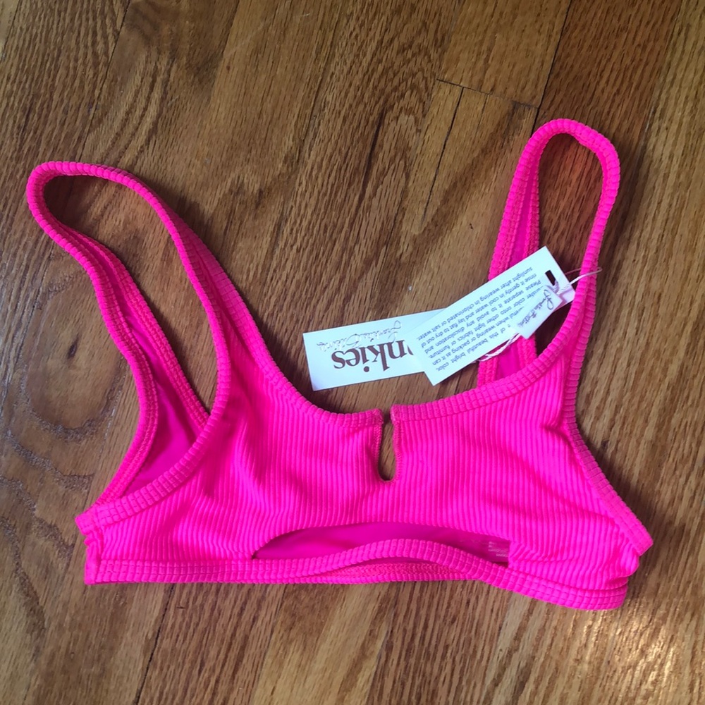 Frankie’s Bikinis NWT Cole Top